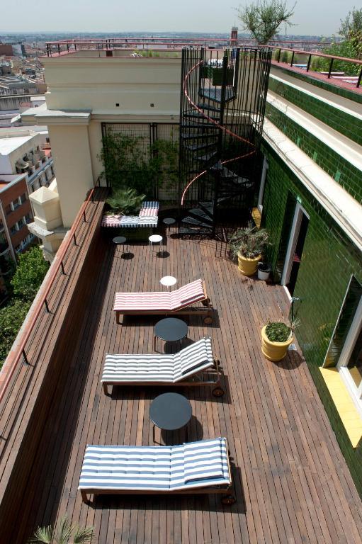 Praktik Metropol Casa de hóspedes Madri