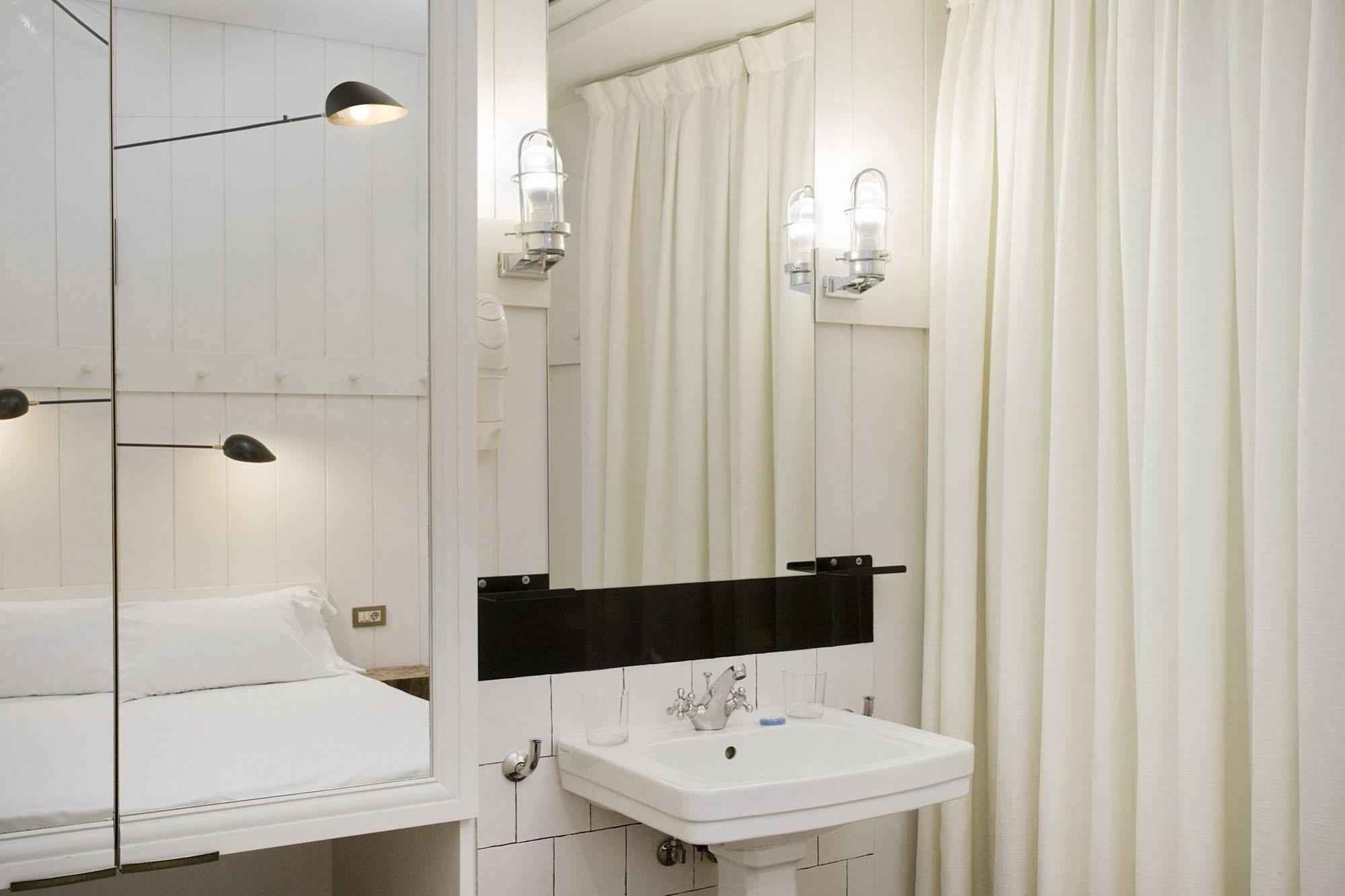 Casa de hóspedes Praktik Metropol Madri